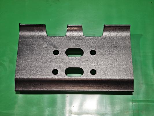 E312、EX120、PC120 Paso de zapata de oruga de triple garra