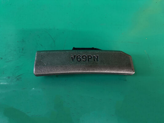 Pin de bloqueo del adaptador de los accesorios de los dientes del cubo de los recambios del excavador V69PN