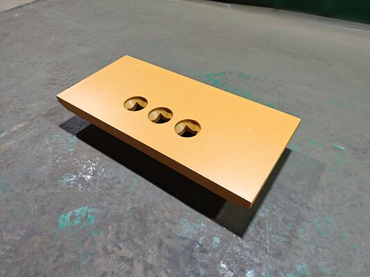 1U0761Mtb Cuchilla de corte final atornillable estilo para cargadora