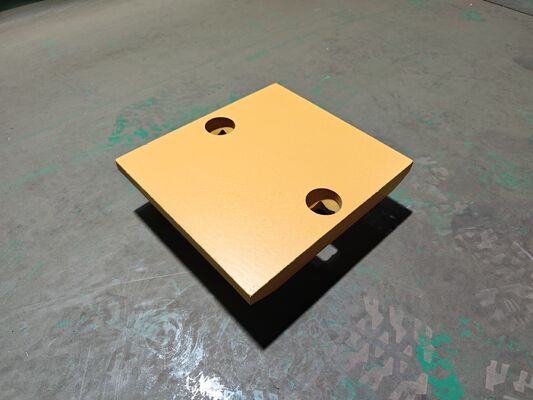 1324715B Cerrojo de estilo gato en los bordes de corte de la cargadora