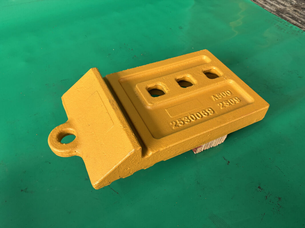 2530069 Media flecha fundida extremo de 3 agujeros 966G 966H 966M 972G